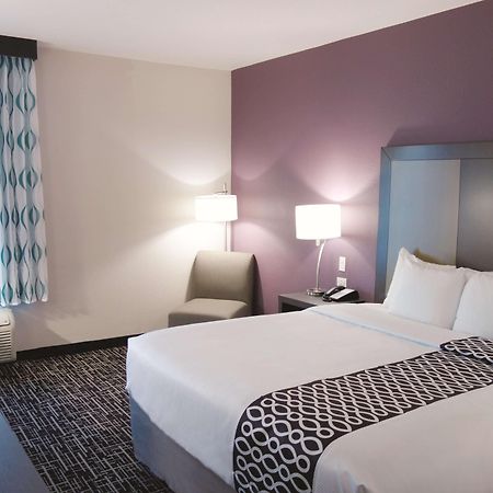 Hotel La Quinta By Wyndham Pampa Zewnętrze zdjęcie