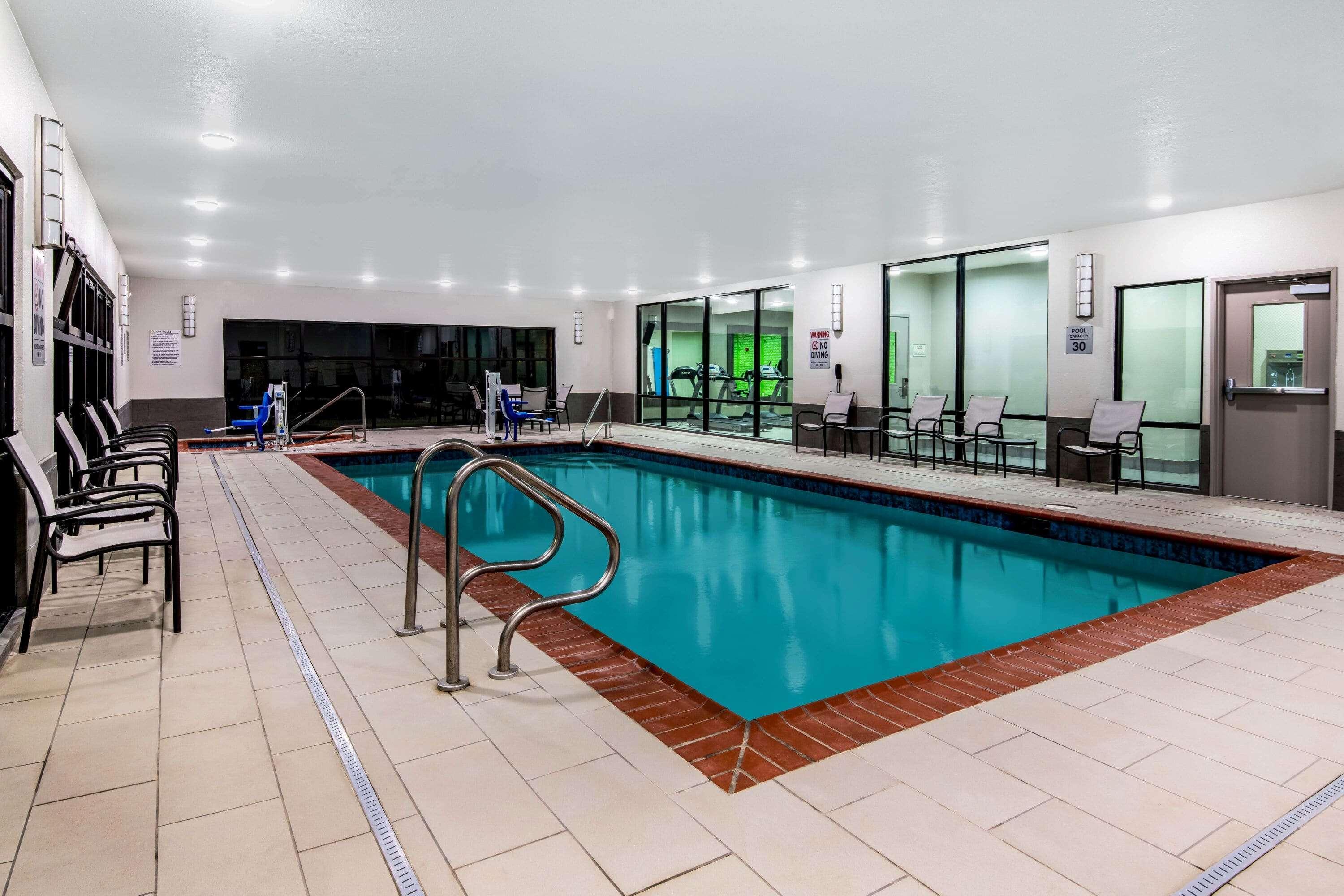 Hotel La Quinta By Wyndham Pampa Zewnętrze zdjęcie